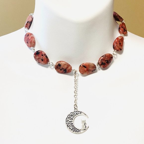 Natural Gemstone Pink Rhodonite Lariat Choker, Cat on the Moon Pendant - Picture 4 of 10
